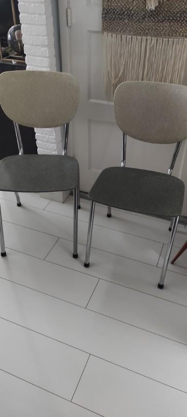 Vintage stoeltjes beige grijsgroen 2x, Huis en Inrichting, Stoelen, Ophalen, Gebruikt, Twee, Overige kleuren