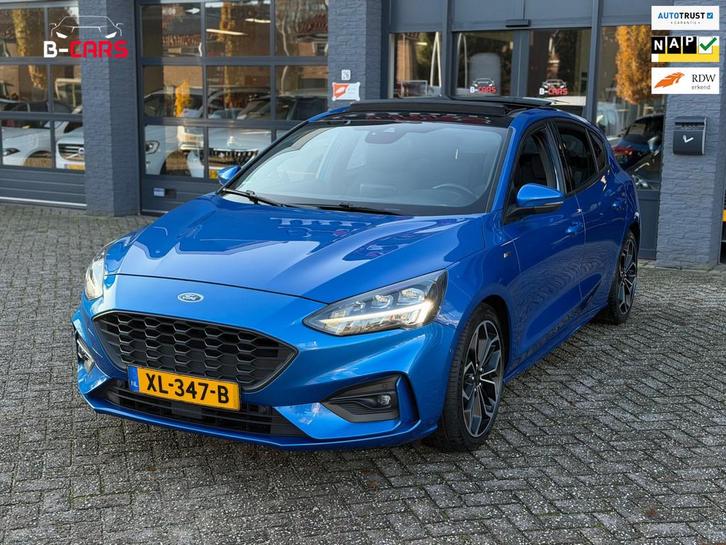Ford Focus 1.0 EcoBoost ST Line Pano|LedXenon|Stoelvw|Stuurv, Auto's, Ford, Bedrijf, Te koop, Focus, ABS, Achteruitrijcamera, Adaptive Cruise Control