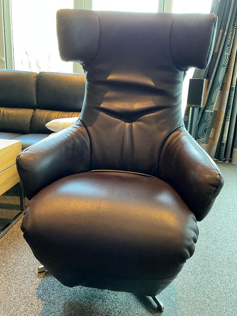 Leolux Saola elektrische relaxfauteuil, Huis en Inrichting, Fauteuils, Zo goed als nieuw, Leer, 50 tot 75 cm, 75 tot 100 cm, Ophalen