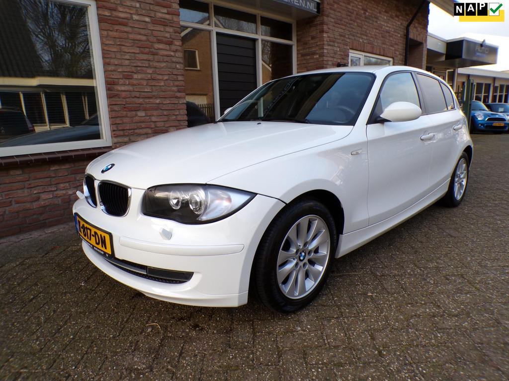 BMW 1-serie 116i, Auto's, BMW, 1-Serie, Gebruikt, 4 cilinders, 4 stoelen