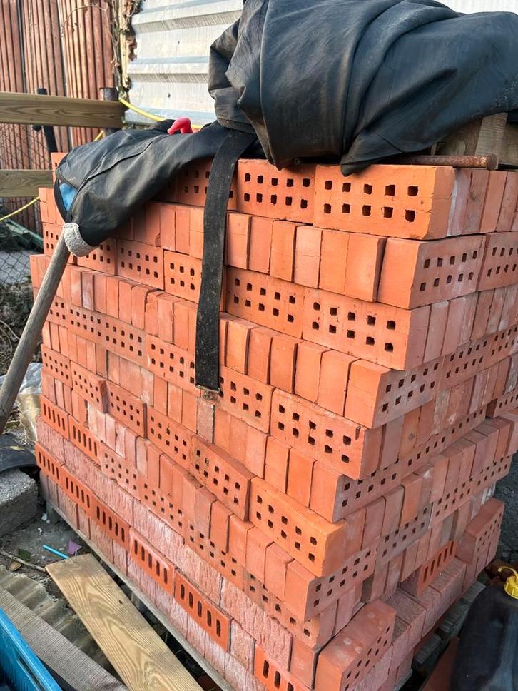 Waalformaat Gevelstenen - Glad en Gestructureerd, Doe-het-zelf en Verbouw, Metselstenen, Gebruikt, Bakstenen, Ophalen of Verzenden