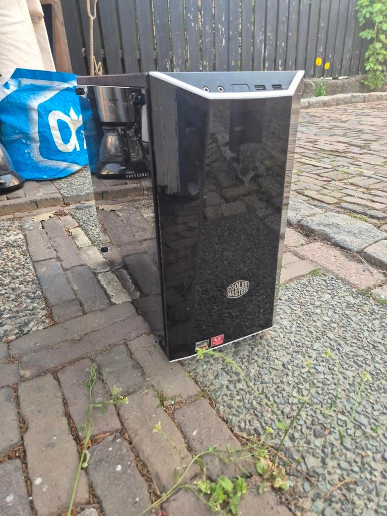 CoolerMaster pc case, Computers en Software, Computerbehuizingen, Ophalen