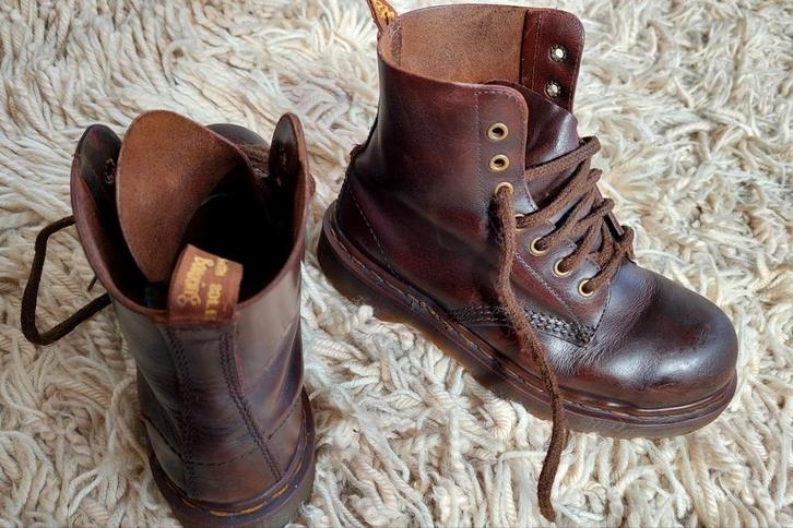 Dr. Martens schoenen maat 37, Kleding | Dames, Schoenen, Gedragen, Bruin, Ophalen