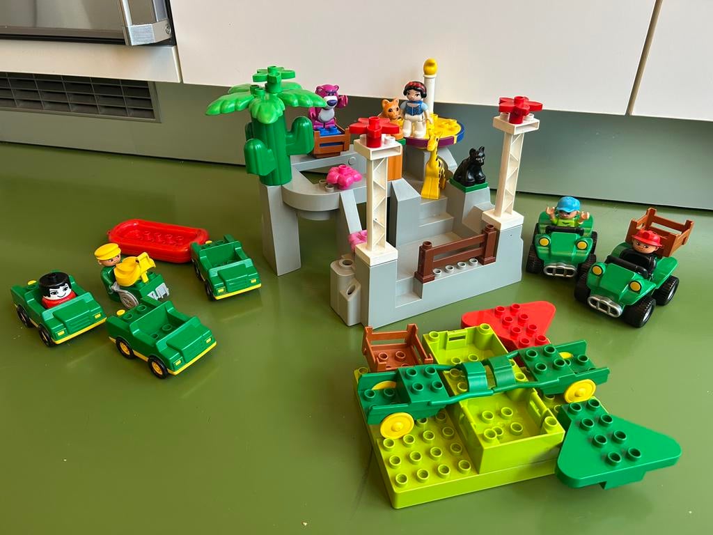 Dulpo grot met poppen, dieren auto’s en boot, Ophalen of Verzenden, Zo goed als nieuw, Duplo