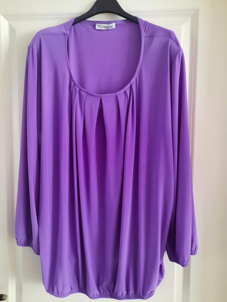 Magna top, Kleding | Dames, Grote Maten, Ophalen of Verzenden, Zo goed als nieuw, Zwart, Shirt of Top