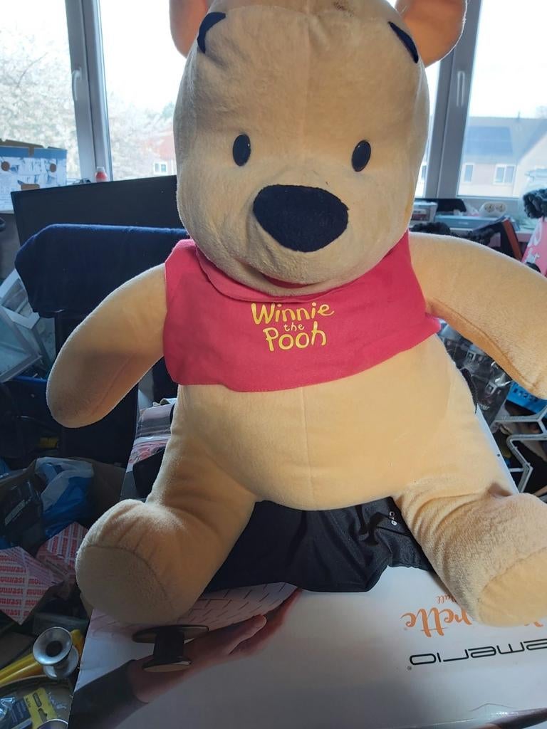 Te koop grote winnie the pooh knuffel, Ophalen, Beer