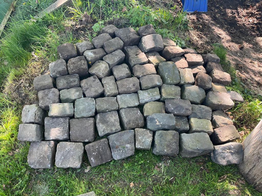 Kinderkopjes en basaltblokken GRATIS, Tuin en Terras, Ophalen, Gebruikt, Overige typen