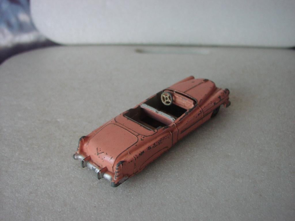 Dinky Toys 131 Cadillac Eldorado, Verzenden, Gebruikt, Auto, Dinky Toys