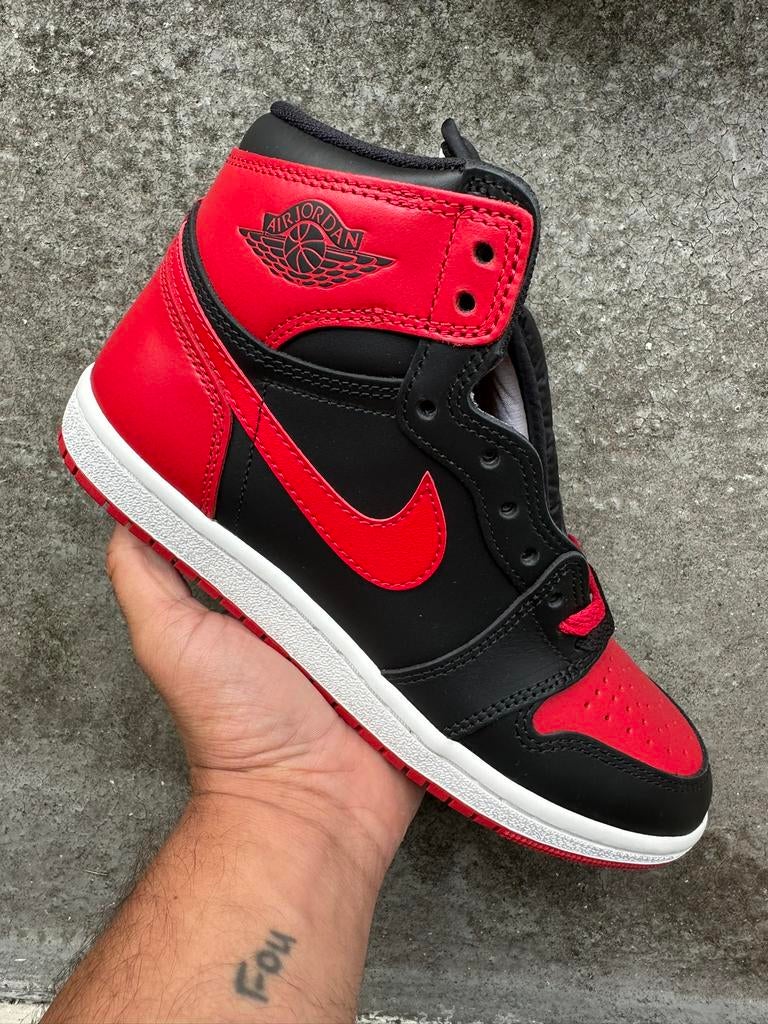 Nike air Jordan 1 high 85 bred 1985 OG sb 4 travis patta, Kleding | Heren, Schoenen, Ophalen of Verzenden, Nieuw, Zwart, Sneakers of Gympen