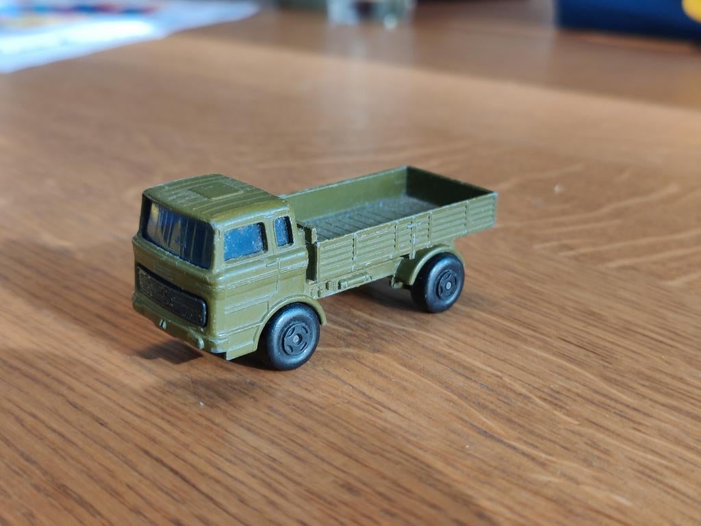 Matchbox Mercedes Truck Leger GROEN, Ophalen of Verzenden, Zo goed als nieuw, Bus of Vrachtwagen