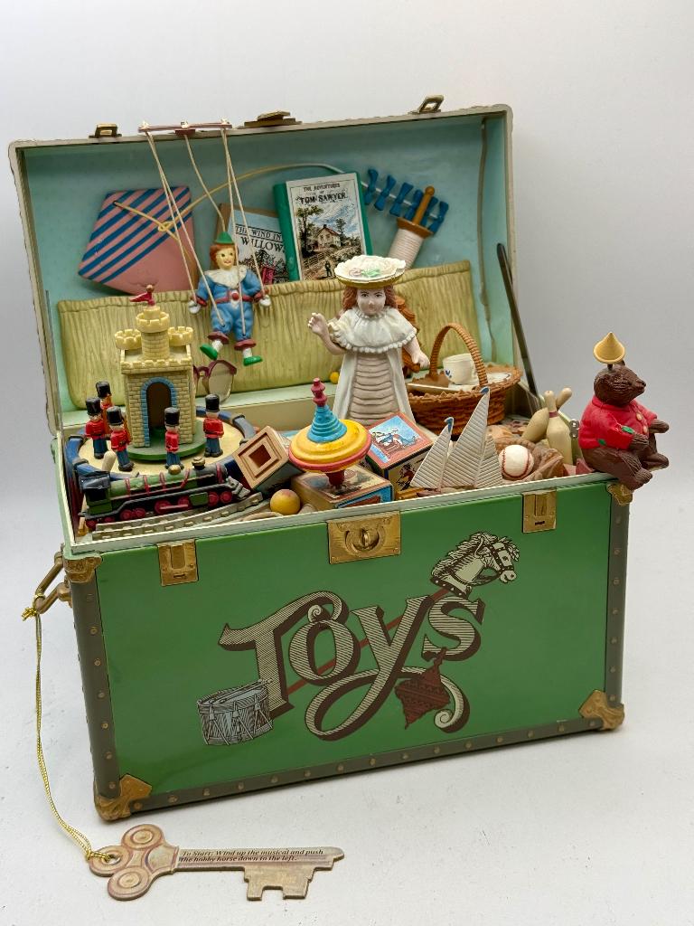 Muziekdoos, Engelse speelgoedkist, werkt goed., Antiek en Kunst, Ophalen of Verzenden