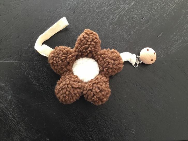 Speenknuffel Bloem bruin/beige., Kinderen en Baby's, Speelgoed | Knuffels en Pluche, Nieuw, Overige typen, Ophalen of Verzenden