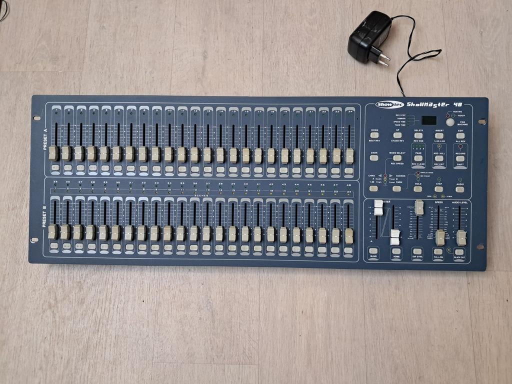 Showtec Showmaster 48 DMX Controller - Zeer Goede Staat, Muziek en Instrumenten, Licht en Laser, Ophalen of Verzenden, Zo goed als nieuw