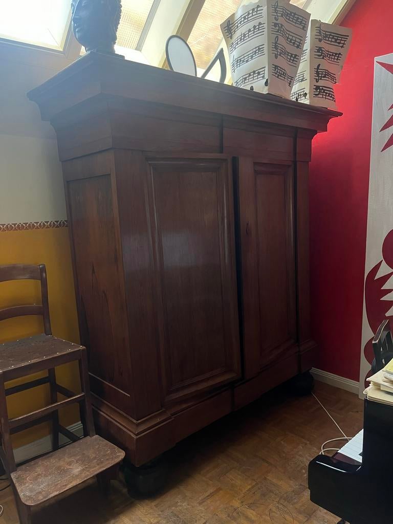 Antieke massief houten kast - 220x197x86 cm, Antiek en Kunst, Ophalen of Verzenden