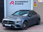 Mercedes-Benz A-klasse 250 e Premium AMG Pano/Burmester/HuD/, 12 maanden, Gebruikt, Alcantara, Lichtsensor