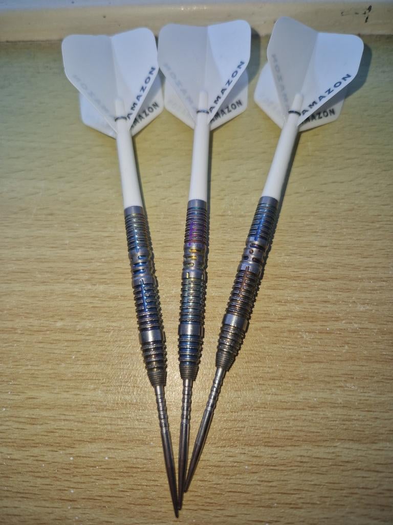 Unicorn Jeffrey de Zwaan Code dartpijlen 23g, Ophalen of Verzenden, Gebruikt, Pijlen