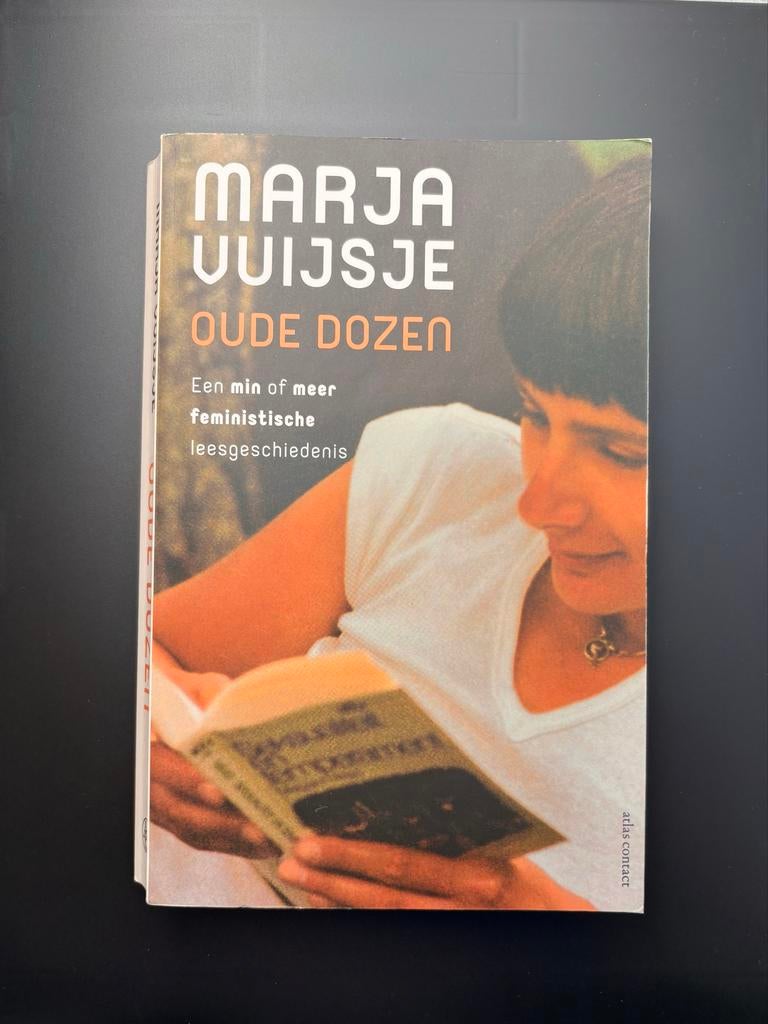 Marja Vuijsje - Oude Dozen (Een min of meer feministische le, Verzenden, Zo goed als nieuw, Nederland