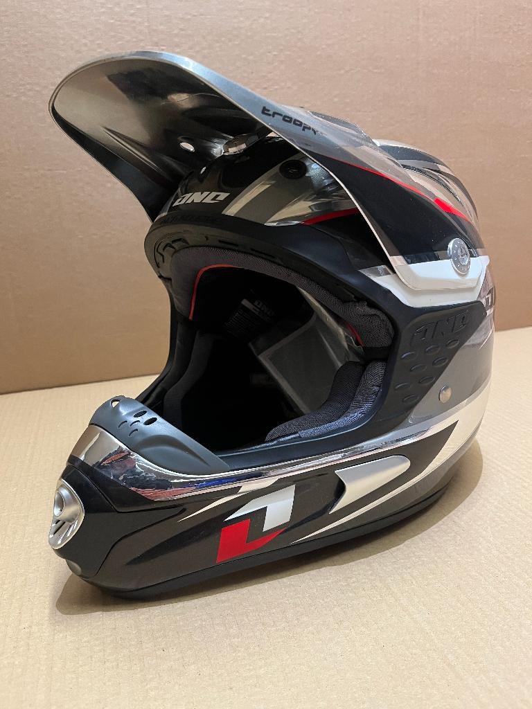 One Industries motocross helm - NIEUW - chroom - (crosshelm), Motoren, Kleding | Motorhelmen, Overige merken, M, Offroadhelm, Kinderen
