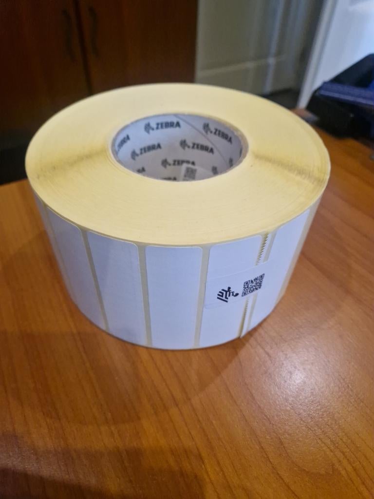 Zebra Etikettenrollen - Thermal Transfer Paper Labels 4 rol, Computers en Software, Labelprinters, Ophalen of Verzenden