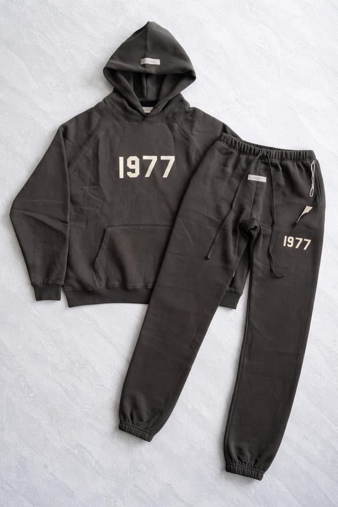 Essentials 1977 Donker Grijs Pak - Maat XL, Kleding | Heren, Truien en Vesten, Ophalen of Verzenden, 9745 BD, Essentials, Grijs