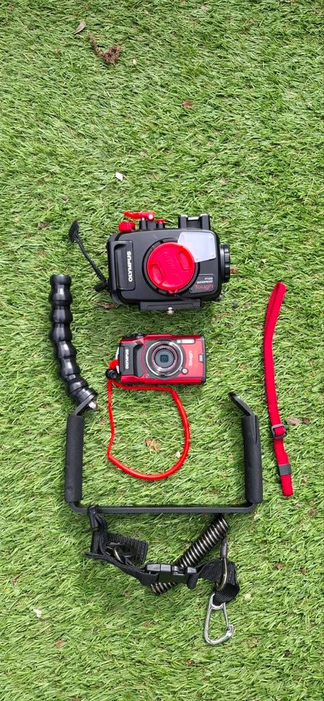 Olympus Tough tg-5 incl onderwaterhuis PT-058, Ophalen of Verzenden, 10 t/m 40 meter