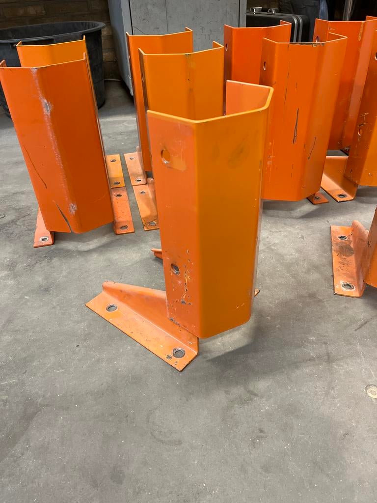 Gebruikte Aanrijdbeveiliging stellingbeschermers voor Pall, Gebruikt, Handelsonderneming Hendriksen, Ophalen of Verzenden, Munstermanstraat 6 - Hal 3 - Silvolde