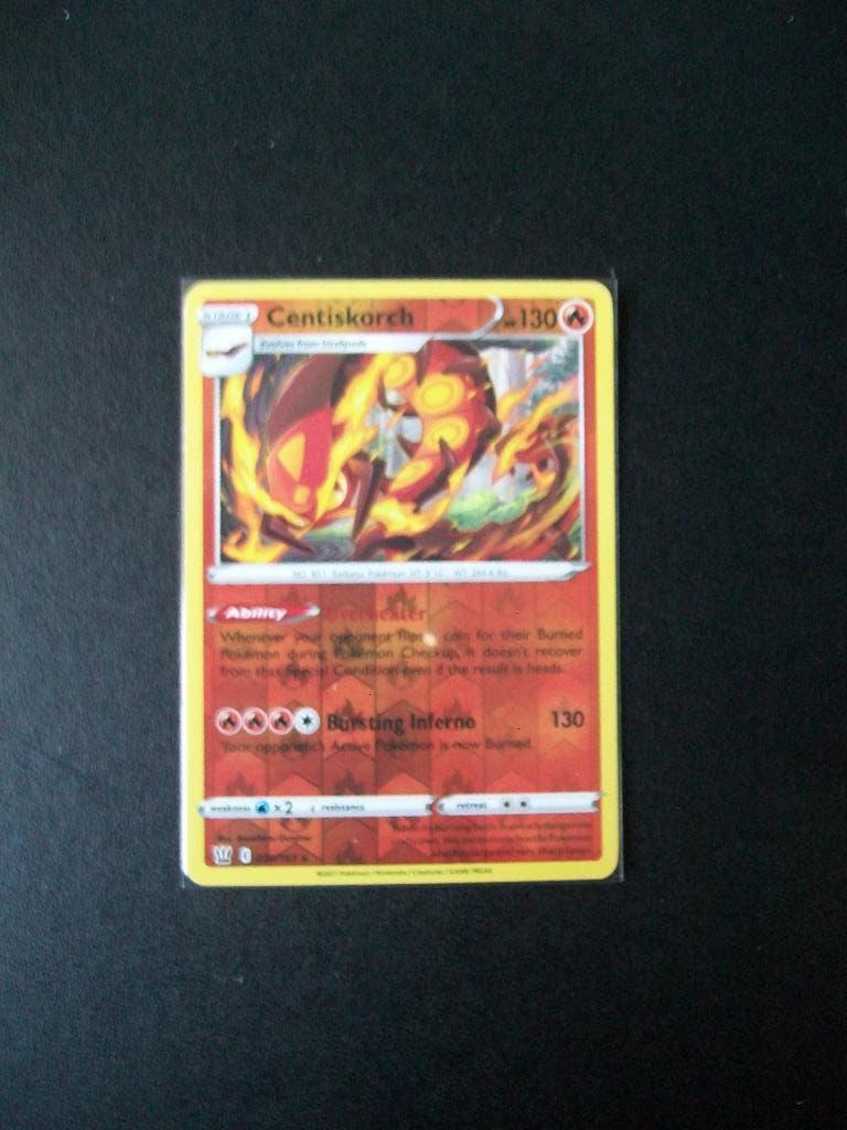 1305: Nieuwe Pokemon Kaart holofoil CENTISKORCH   (030/163), Verzenden, Nieuw, Losse kaart, Foil