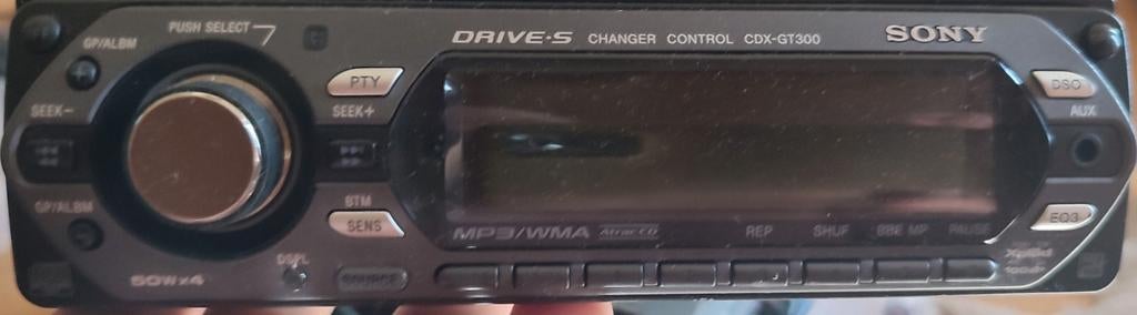 Sony CDX-GT300 Autoradio - MP3/WMA CD-speler, Ophalen of Verzenden, Gebruikt