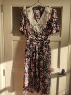 Prachtige Karin Stevens jurk. maat 12 M. zeer nette staat!, Ophalen of Verzenden, Zo goed als nieuw, Maat 38/40 (M), Onder de knie