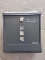 Nieuwe Moderne antraciet brievenbus van Monzana, Tuin en Terras, Brievenbussen, Ophalen of Verzenden, Nieuw, Staal, Wandbrievenbus