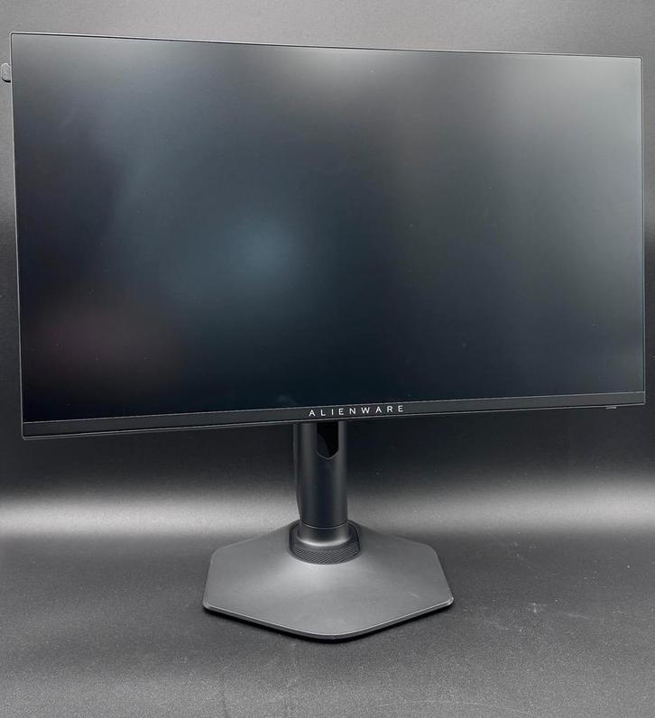 Alienware AW2524HF, Computers en Software, Windows Laptops, Zo goed als nieuw, 15 inch, SSD, 4 Ghz of meer, 16 GB, Qwerty, Met videokaart