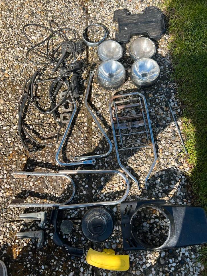 Diverse gebruikte Puch onderdelen, Fietsen en Brommers, Brommeronderdelen | Puch, Gebruikt, Koplamp, Ophalen of Verzenden
