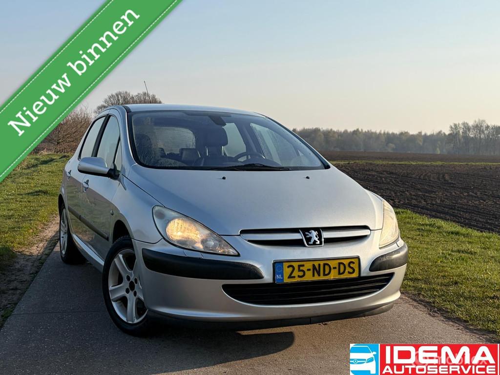 Peugeot 307 1.6-16V Gentry, Auto's, Peugeot, Voorwielaandrijving, Gebruikt, 4 cilinders, 610 kg
