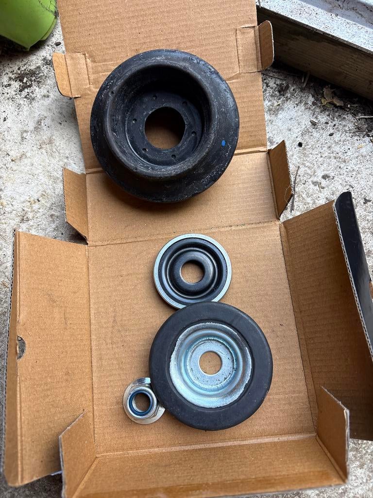 Toplager Renault Clio set van twee, Ophalen, Nieuw, Renault