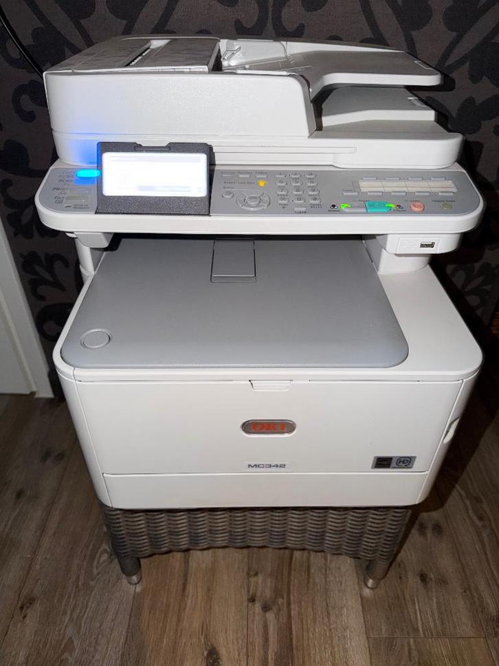 OKI MC342 kleuren laserprinter + NIEUWE toners, Computers en Software, Printers, Gebruikt, All-in-one, Laserprinter, Faxen, Kleur printen