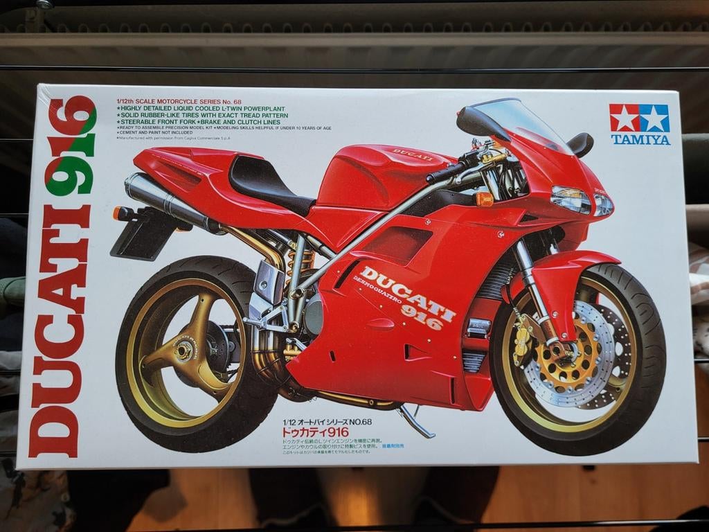 1/12 Ducati 916 bouwpakket + toebehoren, Ophalen of Verzenden, Zo goed als nieuw, Tamiya, Groter dan 1:32