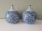 2x Grote vazen/kruiken blauw/wit, Ophalen, Gebruikt, Blauw, Aardewerk of Porselein