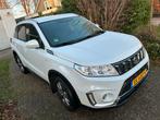 Suzuki Vitara 1.0 Boosterjet 112pk 2WD Aut 2019 Wit zgan, 400 kg, Origineel Nederlands, 1200 kg, Grijs