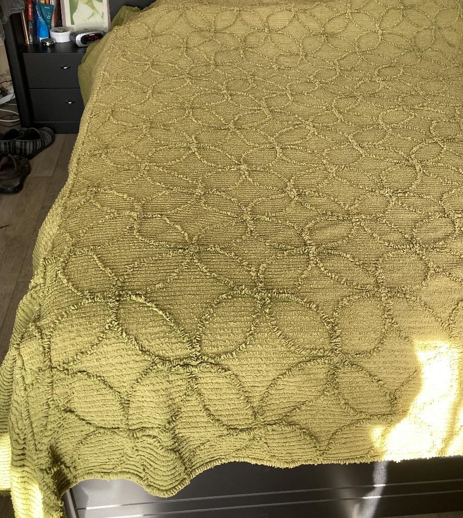 Vintage / Chenille - groene sprei / twijfelaar, Gebruikt, Eenpersoons, Overige typen, Ophalen of Verzenden