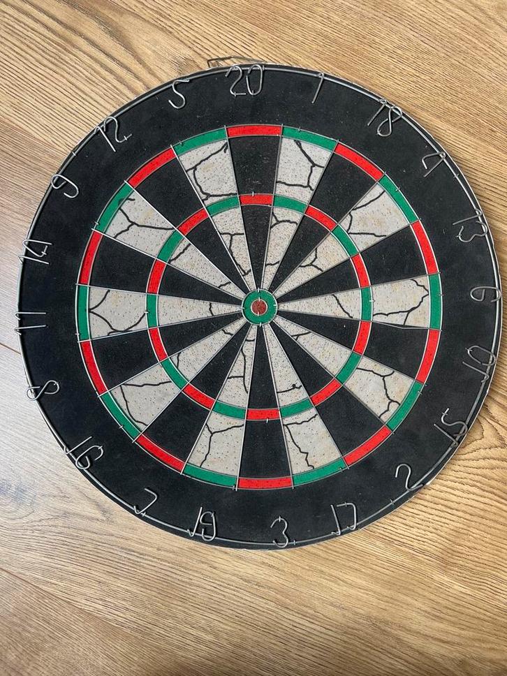 Dartbord dubbelzijdig, Sport en Fitness, Darts, Gebruikt, Dartbord, Ophalen