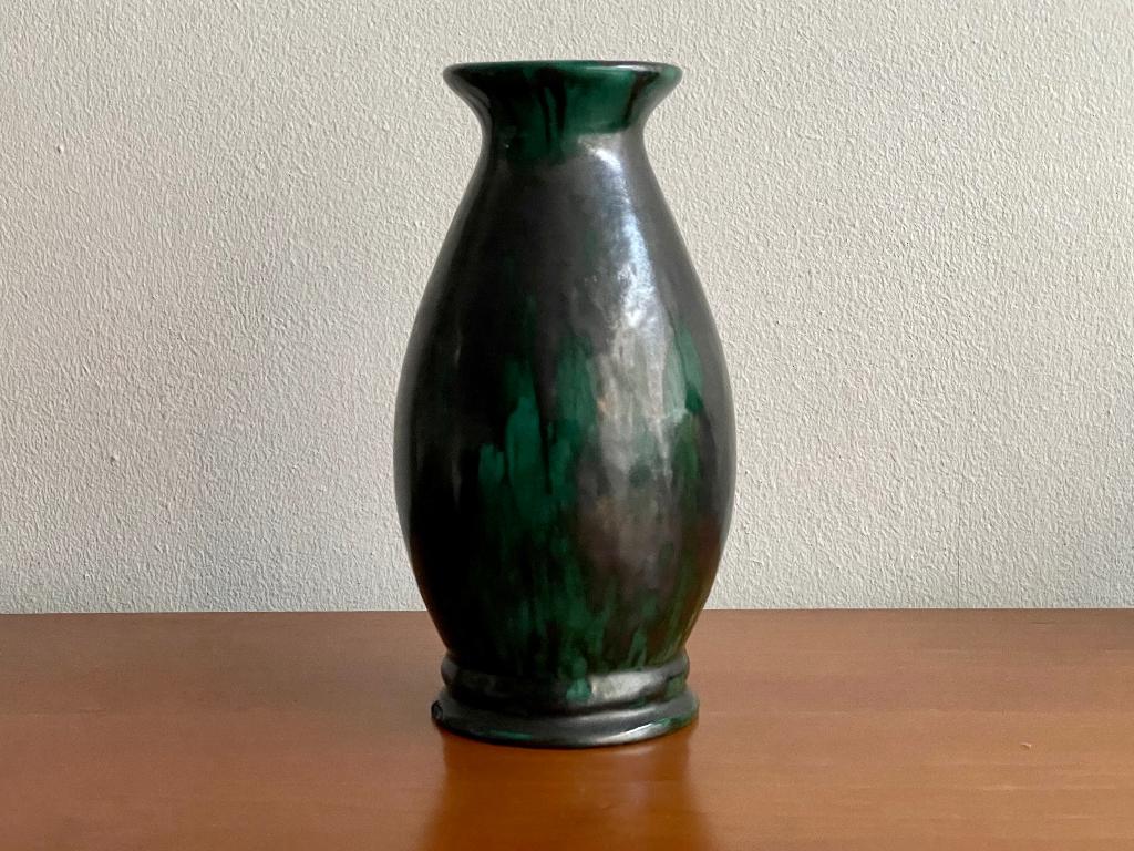Eskaf, Hildo Krop: vaas mod.155 groenzwart druipglazuur 1920, Ophalen of Verzenden