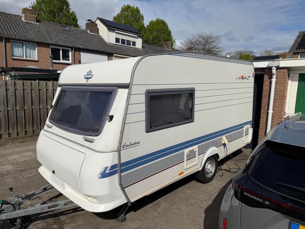 Hobby Exclusive 400 U 1998 met Voortent, Caravans en Kamperen, Caravans, Rondzit, Hobby, Omvormbare zithoek, Particulier