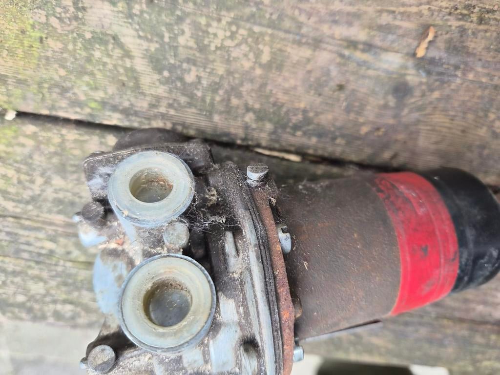 Gebruikte brandstofpomp voor diverse automerken, Ophalen of Verzenden