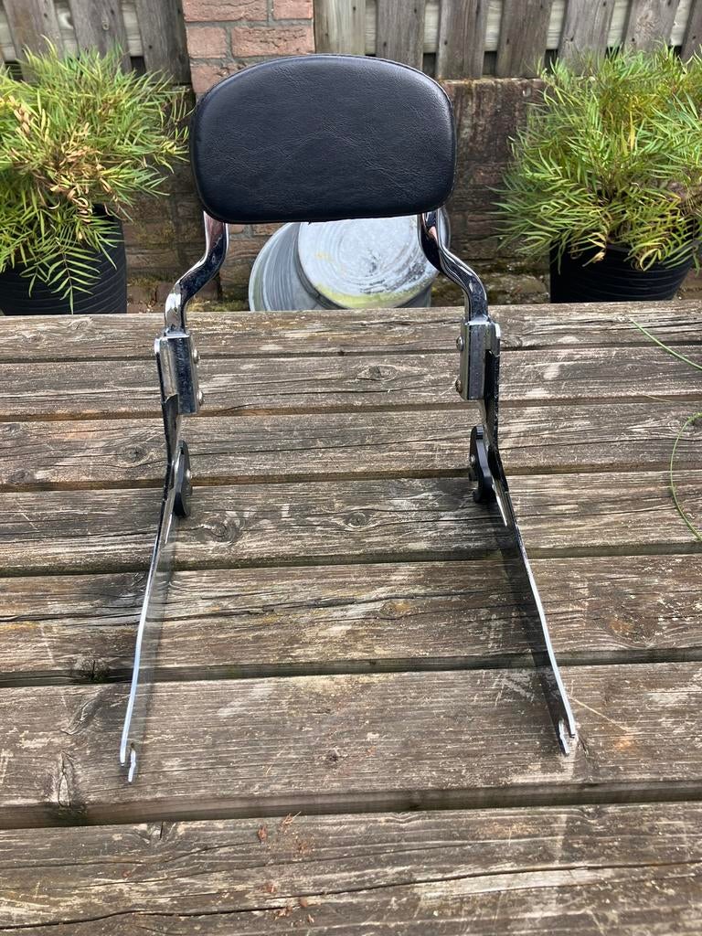 Harley Davidson OEM '06-17 Dyna Quick Detach Sissybar, Motoren, Onderdelen | Harley-Davidson, Ophalen of Verzenden, Gebruikt