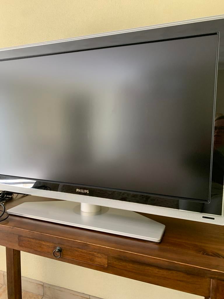 Philips Cineos TV - Inclusief afstandsbediening, Ophalen, Philips, Gebruikt, 120 Hz