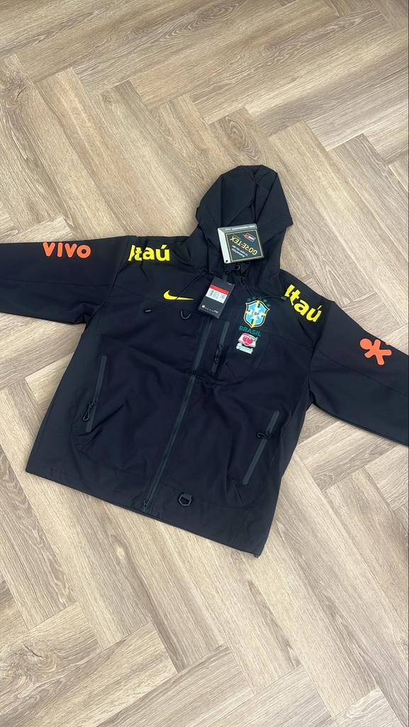 Nike Brazilië jas, Ophalen of Verzenden, Nieuw, Overige maten, Zwart