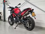 APRILIA SHIVER 900 (bj 2021), Motoren, 2 cilinders, Motorrijbewijs A, Bedrijf, Meer dan 35 kW
