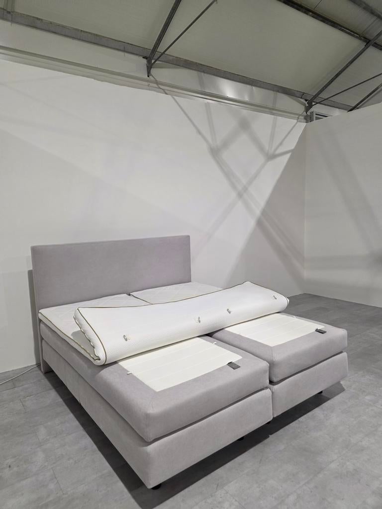 Auping Boxspring 180x200 Electrisch M2 + Prestige Topper, Huis en Inrichting, Gebruikt, Tweepersoons, Ophalen of Verzenden, 180 cm