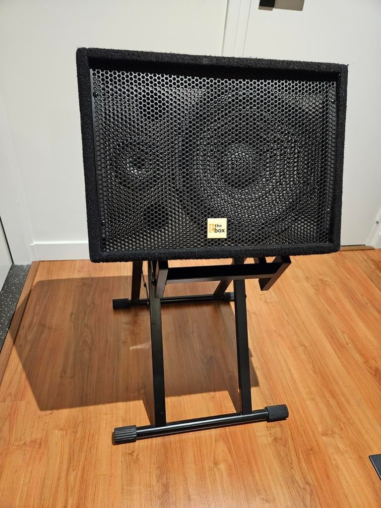 Boston monitor statief, Ophalen