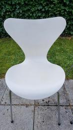 2 stuks Originele vlinderstoelen Arne Jacobsen, Twee, Gebruikt, Vintage, Wit